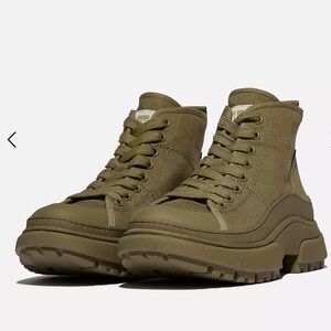 FitFlop WYLDER Canvas Lace-Up Boots SEE DESCRIPTION RE FIT